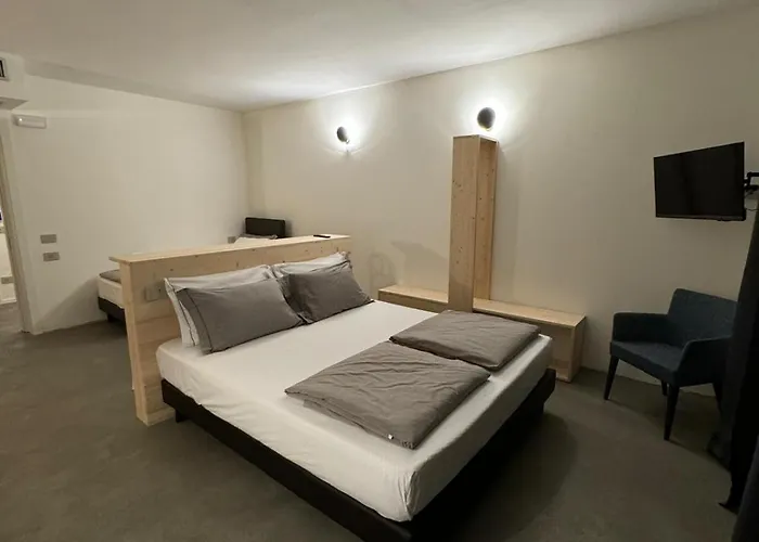 Alloggio per agriturismo Caffè E Vino Sondrio