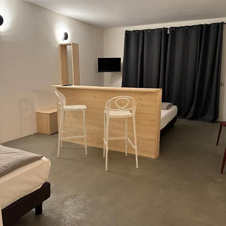 Caffe E Vino Farma Sondrio