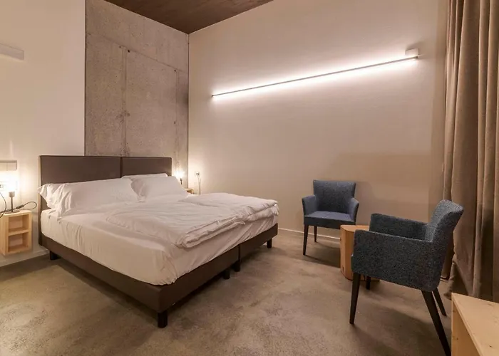 Caffe E Vino * Sondrio