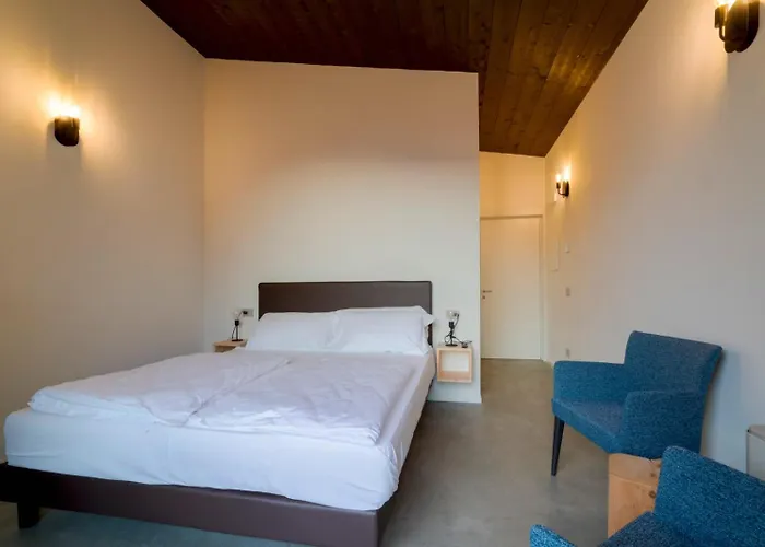 Caffe E Vino * Sondrio