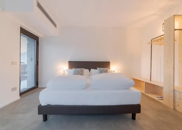 Lantgård Caffe E Vino *