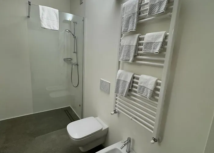 Caffe E Vino * Sondrio