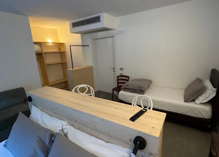 Caffe E Vino * Sondrio